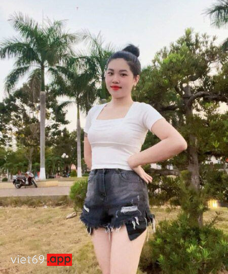Ảnh 16 của Đụ vợ mạnh bắn vô lồn vợ đi sướng quá (Full Clip + Pic)