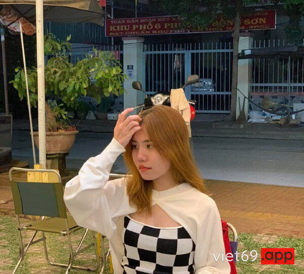 Ảnh 7 của Em đang rửa chén mà anh vén váy đòi chịch