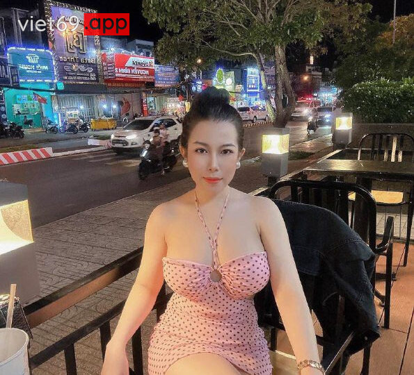 Ảnh 2 của Em gái miền Tây vú to và chồng chịch nhau khẩu dâm rên rỉ trong phòng trọ