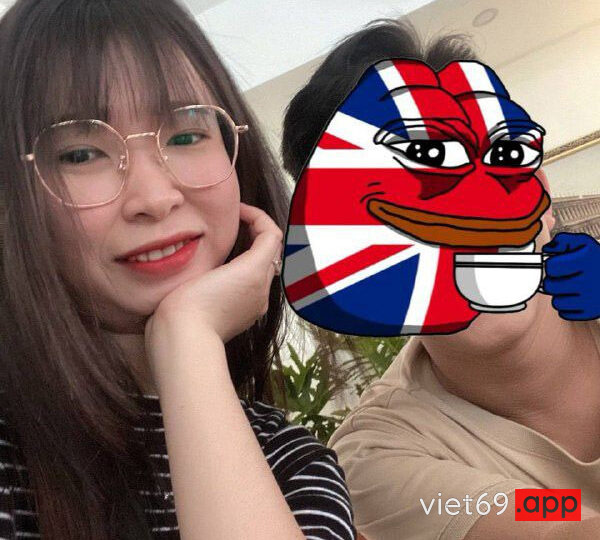 Ảnh 1 của Em gái xinh bú cu anh người yêu cực phê rồi bị chịch rên la
