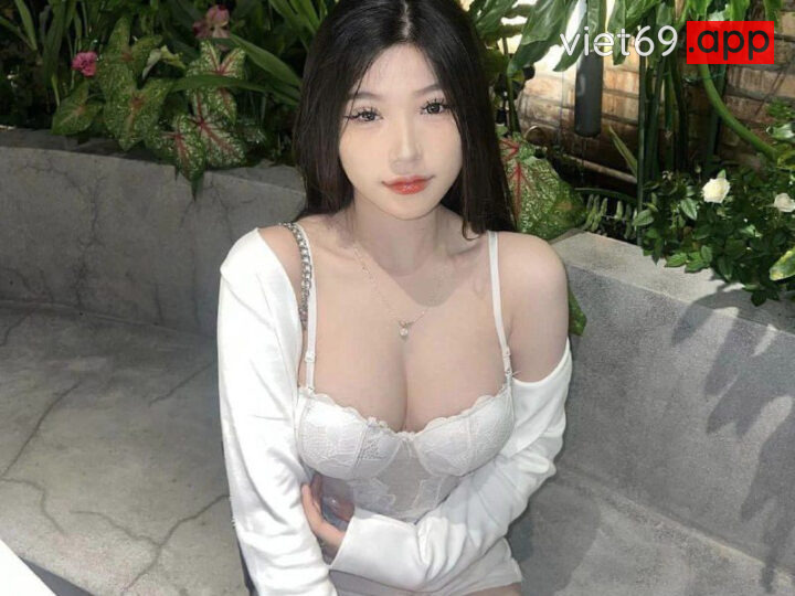 Ảnh 8 của Em gái xinh Tiktoker Mi Trần body ngon vú to lộ clip sex chịch với bạn trai (Full Clip + Pic)