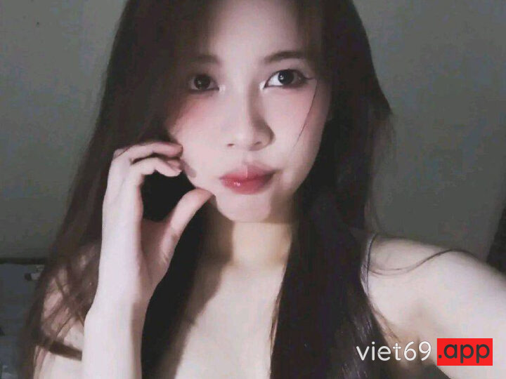 Ảnh 10 của Full Clip Em gái cực xinh lộ clip sex địt nhau với bạn trai – P5