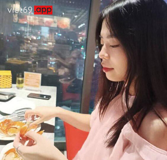 Ảnh 12 của Gái xinh anh đụ sưng cả bím xuất trong