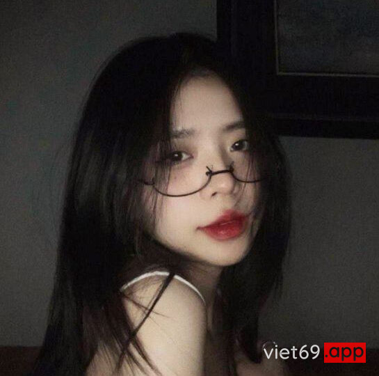 Ảnh 2 của Gái xinh anh đụ sưng cả bím xuất trong