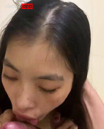 Ảnh 5 của Gái xinh dẫn người yêu về nhà trọ đụ cho sướng nước nôi ra lênh láng