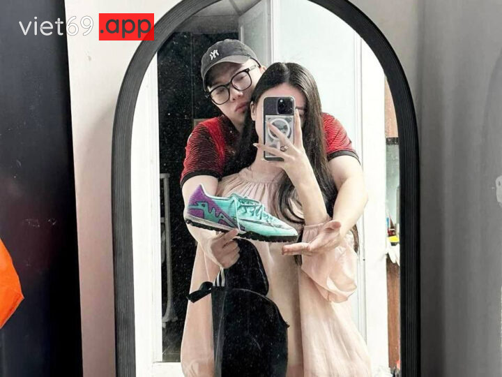 Ảnh 7 của Hà Quỳnh Trang cô bé quàng khăn có cặp vú siêu phẩm lộ clip sex với bạn trai (Full Clip + Pic)
