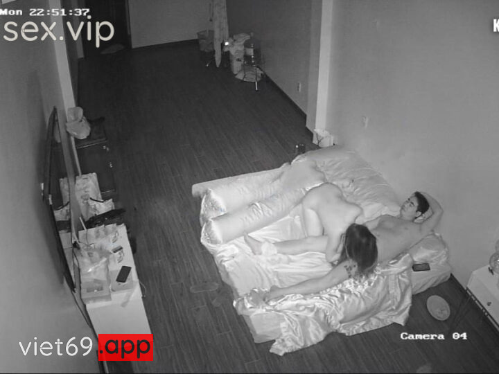 Ảnh 2 của Hack Camera Cặp vợ chồng trẻ cô vợ trẻ đẹp địt cùng chồng hai tháng liên tiếp