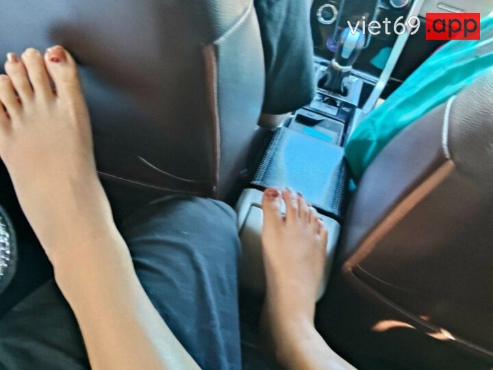Ảnh 1 của Kỷ niệm some 3 em gái ở Vũng Tàu (Full Clip + Pic)