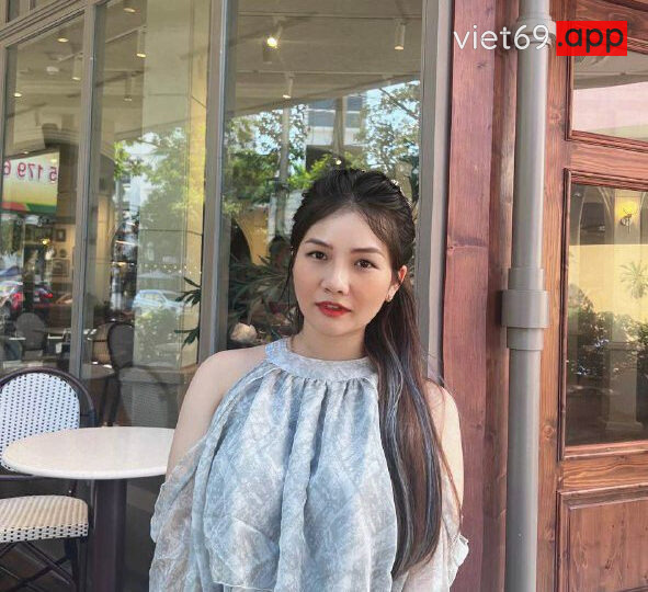 Ảnh 7 của Lấy em về rồi mới biết em quá dâm