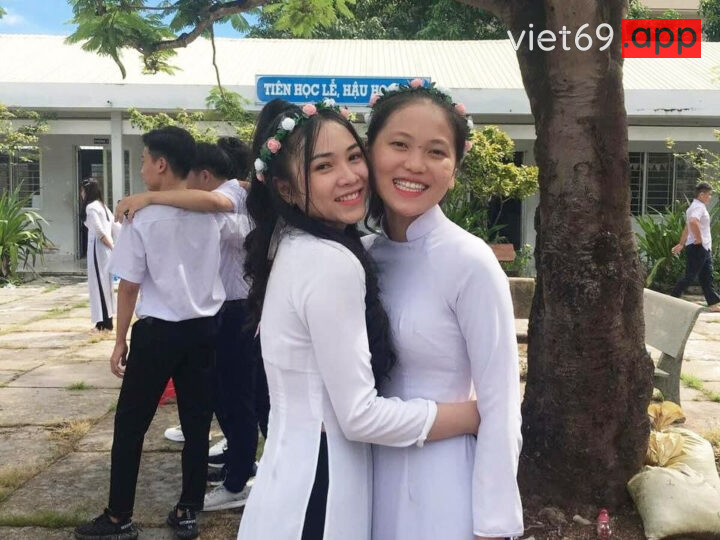 Ảnh 6 của Lộ clip sex Bé Nhi vú to cưỡi ngựa với người yêu rên rỉ