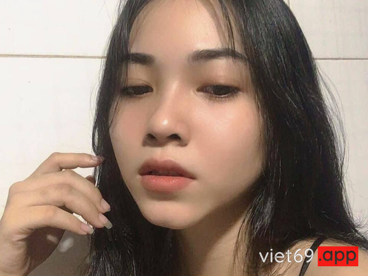 Ảnh 9 của Lộ clip sex Bé Nhi vú to cưỡi ngựa với người yêu rên rỉ
