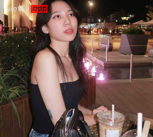 Ảnh 16 của Lộ clip sex Chịch gái xinh từ nhà tắm đến giường quá phê (Full Clip + Pic)