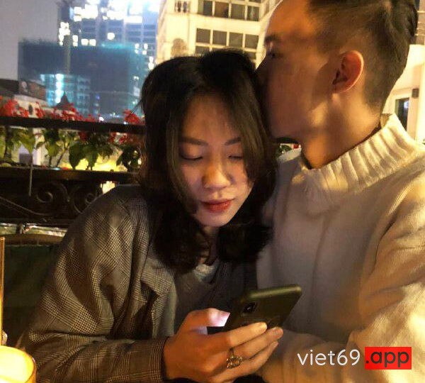Ảnh 10 của Lộ clip sex Chịch gái xinh từ nhà tắm đến giường quá phê (Full Clip + Pic)