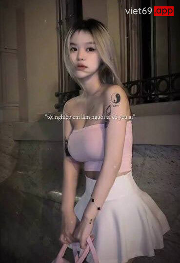 Ảnh 3 của Lộ clip sex Đình Minh Thư gái mới lớn với cặp mông to tròn ngon