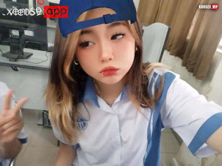 Ảnh 9 của Lộ clip sex đụ em sinh viên sướng căng mông