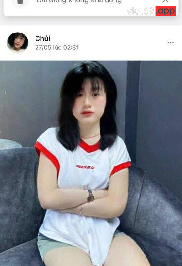 Ảnh 15 của Lộ clip sex em Chúi Chiên lồn múp bị dập rên rỉ