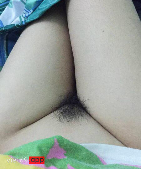 Ảnh 4 của Lộ clip sex em học sinh đeo kính mặc áo dài địt với bạn trai (Full Clip + Pic)