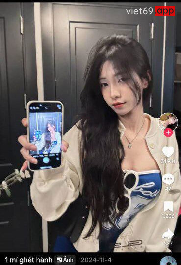 Ảnh 14 của Lộ clip sex Em Trinh đây bướm múp thủ dâm rồi bị đụ