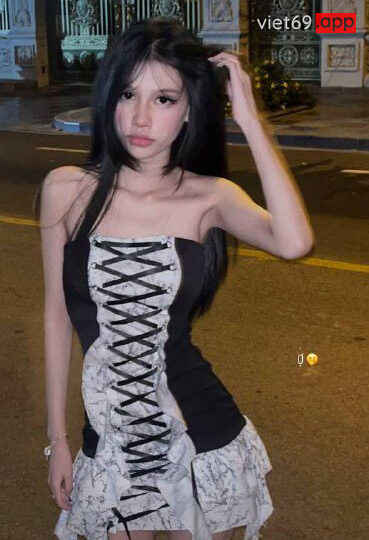 Ảnh 2 của Lộ clip sex em Uyên chịch nhau cực phê với bạn trai