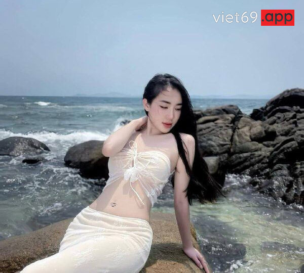 Ảnh 2 của Lộ clip sex em Yến Đỗ cô chủ shop dễ thương (Bản mới update 04-2025)