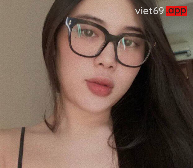 Ảnh 15 của Lộ clip sex em Yến Đỗ cô chủ shop dễ thương (Bản mới update 04-2025)