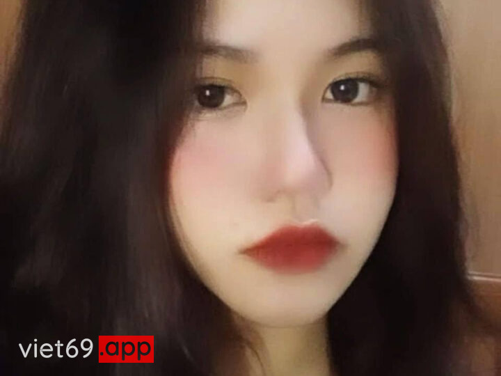 Ảnh 2 của Lộ clip sex Hà My 2k5 học cấp 3 THPT Trương Định