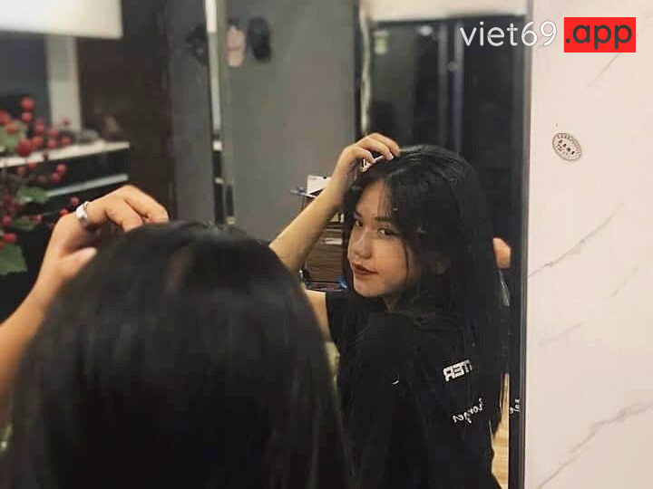 Ảnh 6 của Lộ clip sex Hà My 2k5 học cấp 3 THPT Trương Định
