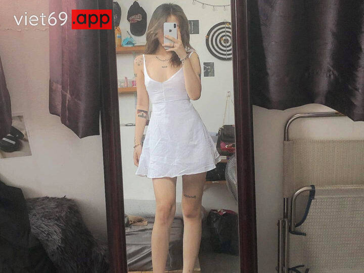 Ảnh 16 của Lộ clip sex Hot IG Nguyễn Uyên Trang 40k follow (Full Clip + Pic)