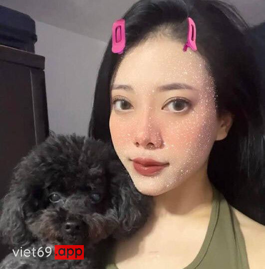 Ảnh 3 của Lộ clip sex Mimi em sướng quá anh bắn vào lồn em đi