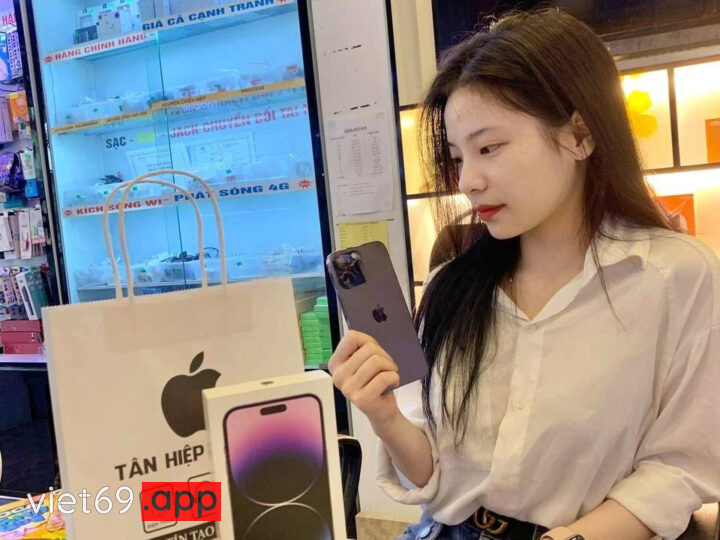 Ảnh 1 của Lộ clip sex Tiktoker Tống Khánh Linh 2k3 Shinhan Hải Dương chịch rên rỉ cực nứng