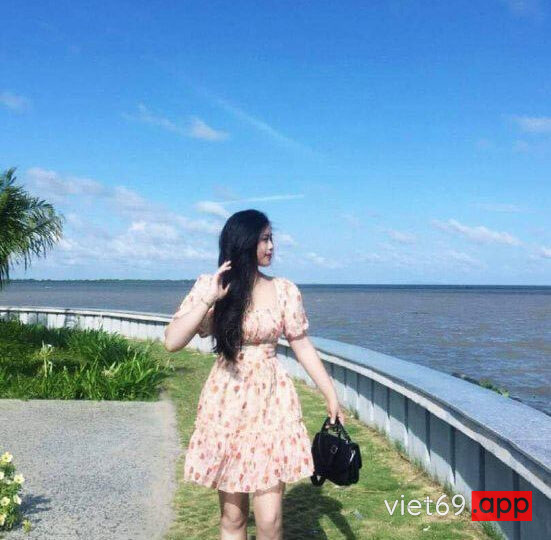 Ảnh 9 của Lộ clip sex Vợ xinh dâm lồn múp thích được chồng đụ BDSM – Phần 1
