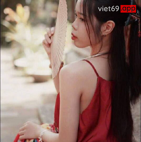 Ảnh 4 của Lồn em khít anh dập mạnh làm em sướng rên rỉ (Full Clip + Pic)