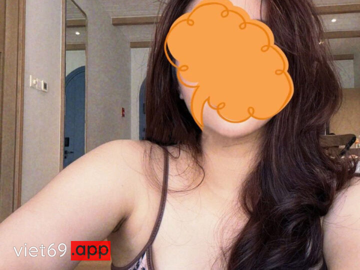 Ảnh 2 của Nghỉ dưỡng chữa lành cùng vợ Hotgirl mông to dâm đãng