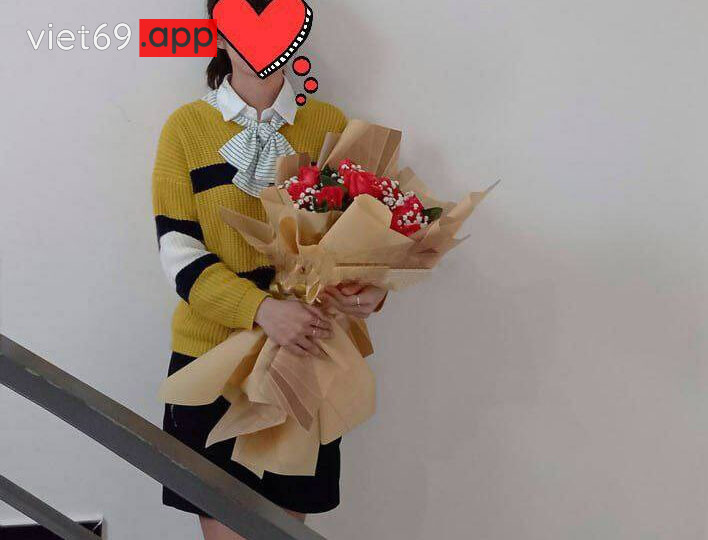 Ảnh 1 của Phi công đồng nghiệp chơi trần chị máy bay sinh năm 92 bím non