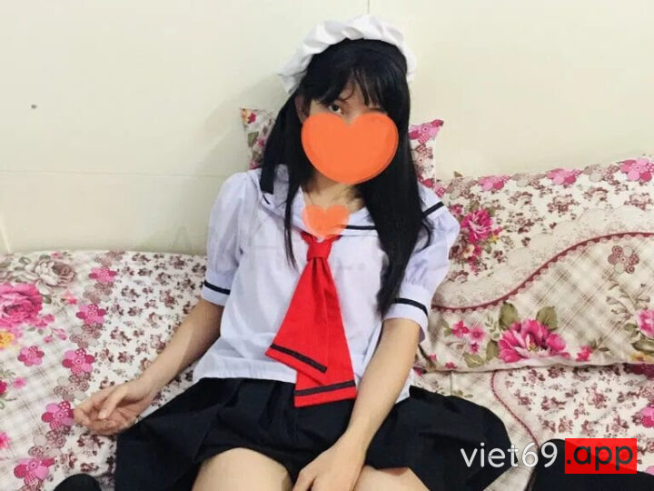 Ảnh 14 của Series gấu sinh viên năm nhất – Em cosplay nữ sinh chiều người yêu
