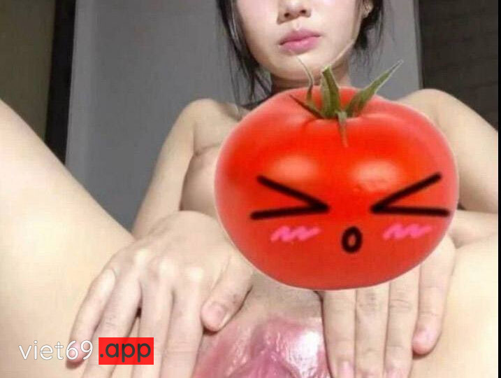 Ảnh 2 của Siêu phẩm Bé Phương Thảo em thủ dâm ra nước rồi cho anh địt