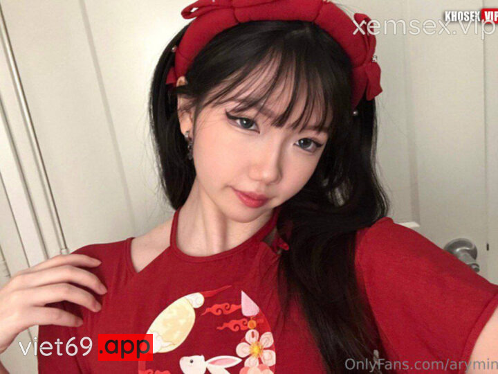 Ảnh 11 của Siêu Phẩm Clip sex Aryminh Phạm Ngọc Minh Anh gái xinh nhiều nước Album $120 (Full Clip + Pic) – Phần 2