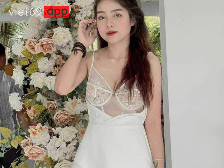 Ảnh 2 của Siêu phẩm em Lê Na 19t (cô chủ nhỏ) ngực bự, bím khít đụ rên cực nứng