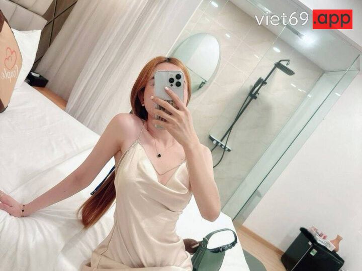 Ảnh 3 của Siêu phẩm Hương Giang mặt xinh body ngon địt với trai rên la cực nứng (Bản mới)