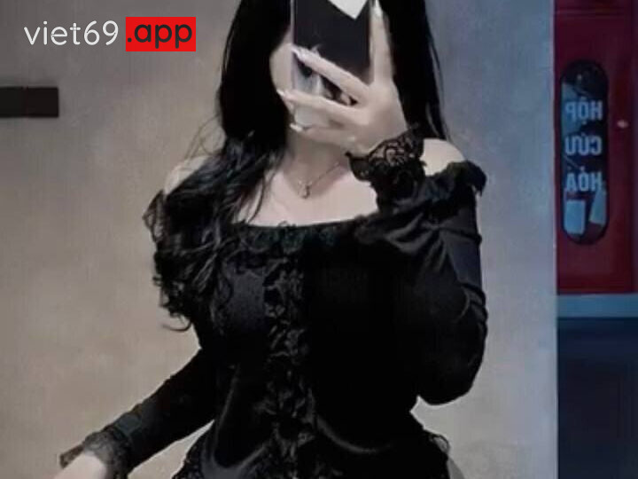Ảnh 4 của Siêu phẩm Trà My 2k7 thích BDSM bị người yêu chơi mạnh bạo vừa địt vừa đánh đỏ cả vú