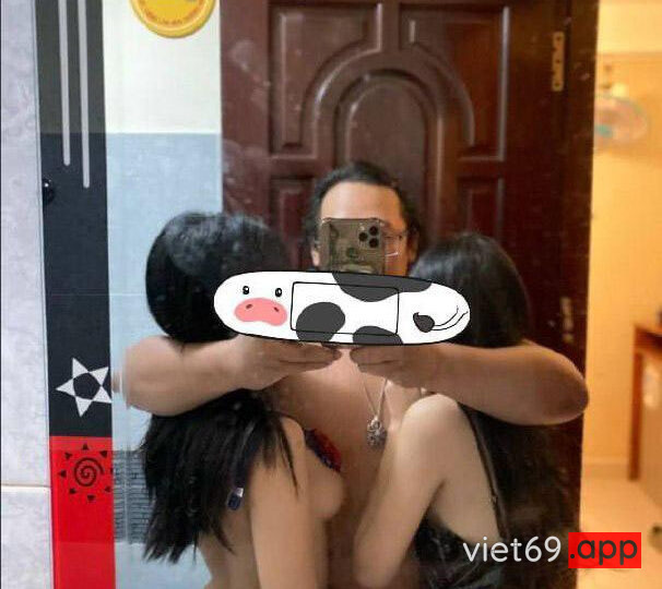 Ảnh 6 của Thầy cân 2 em loli trước khi lấy vợ