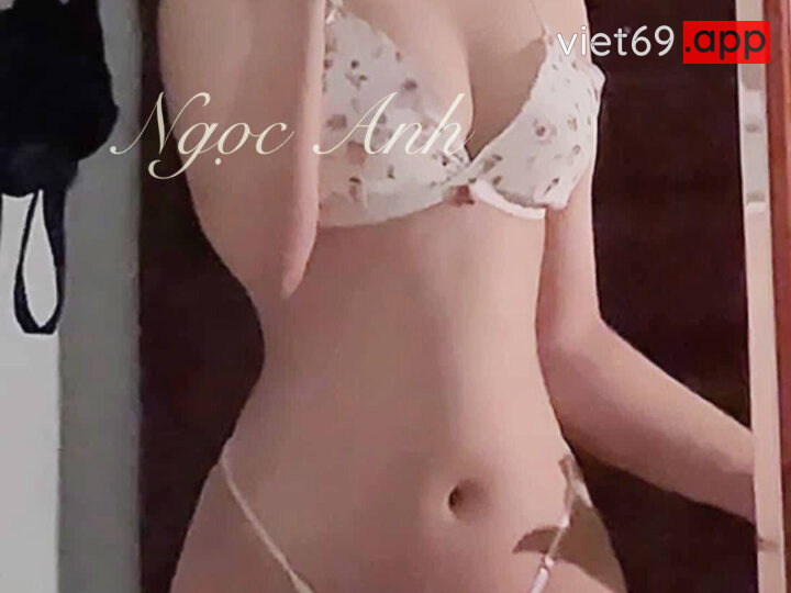 Ảnh 32 của Trọn Bộ lộ clip sex Đặng Thị Băng Tâm 2k2 gái xinh đại học thương mại khẩu dâm cực nứng (Full Clip + Pic)