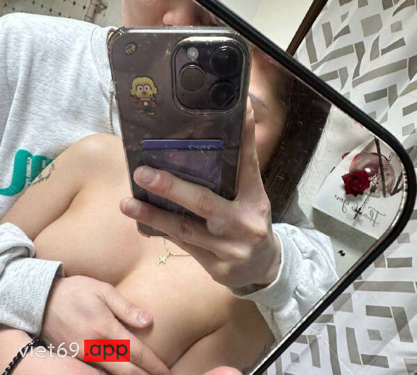 Ảnh 5 của Vợ dâm cưỡi ngựa sướng dâm thủy ra lênh láng