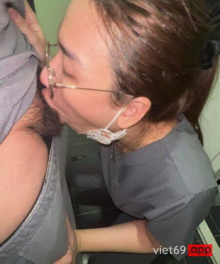 Ảnh 7 của Vợ dâm đãng gái 1 con xinh xắn thích BDSM (Full Clip + Pic) – Phần 3
