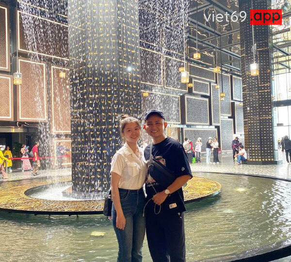 Ảnh 15 của Vợ dâm đãng thích thả rông đụ public (Full Clip + Pic)