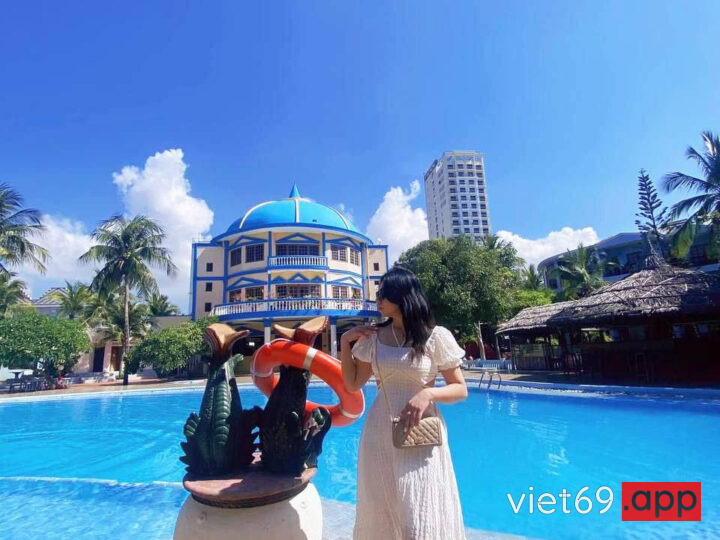 Ảnh 8 của Vợ dâm lồn múp địt ngày mấy phát vẫn thèm (Full Clip + Pic)
