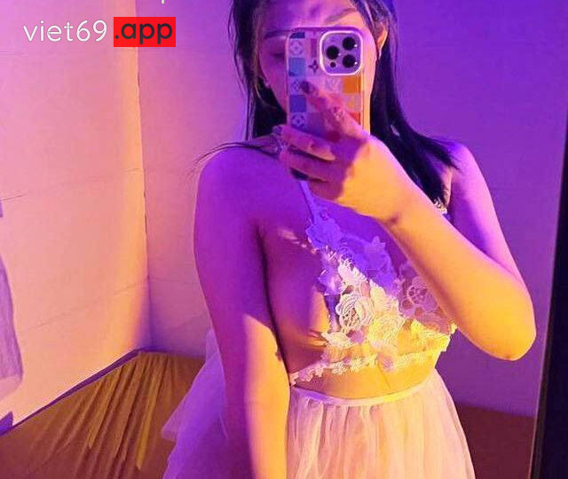 Ảnh 6 của Vợ dâm lồn múp địt ngày mấy phát vẫn thèm (Full Clip + Pic)