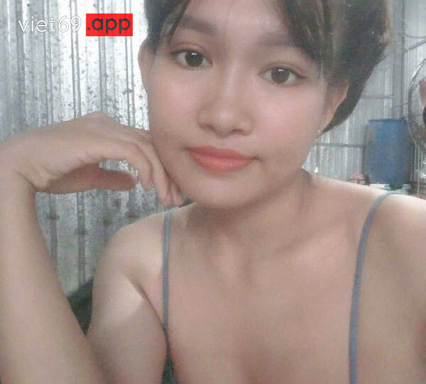 Ảnh 24 của Vợ đang ngủ say chồng vạch quần ra địt cho đỡ nứng – Phần 2 (Full Pic + Clip)
