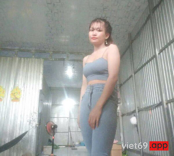 Ảnh 28 của Vợ đang ngủ say chồng vạch quần ra địt cho đỡ nứng – Phần 2 (Full Pic + Clip)