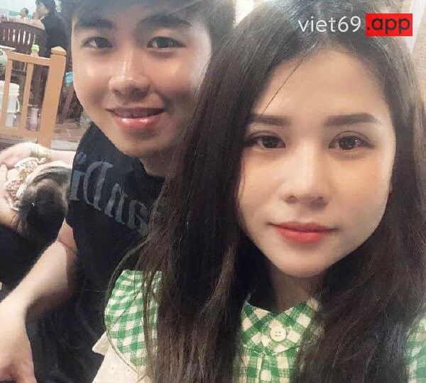 Ảnh 1 của Vợ mới đẻ xong mấy hôm chồng đè ra chịch không tha – Phần 2